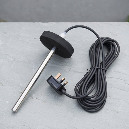 Floating pond heater with stainless steel heating rod, black foam float ring and 5m cable with UK plug